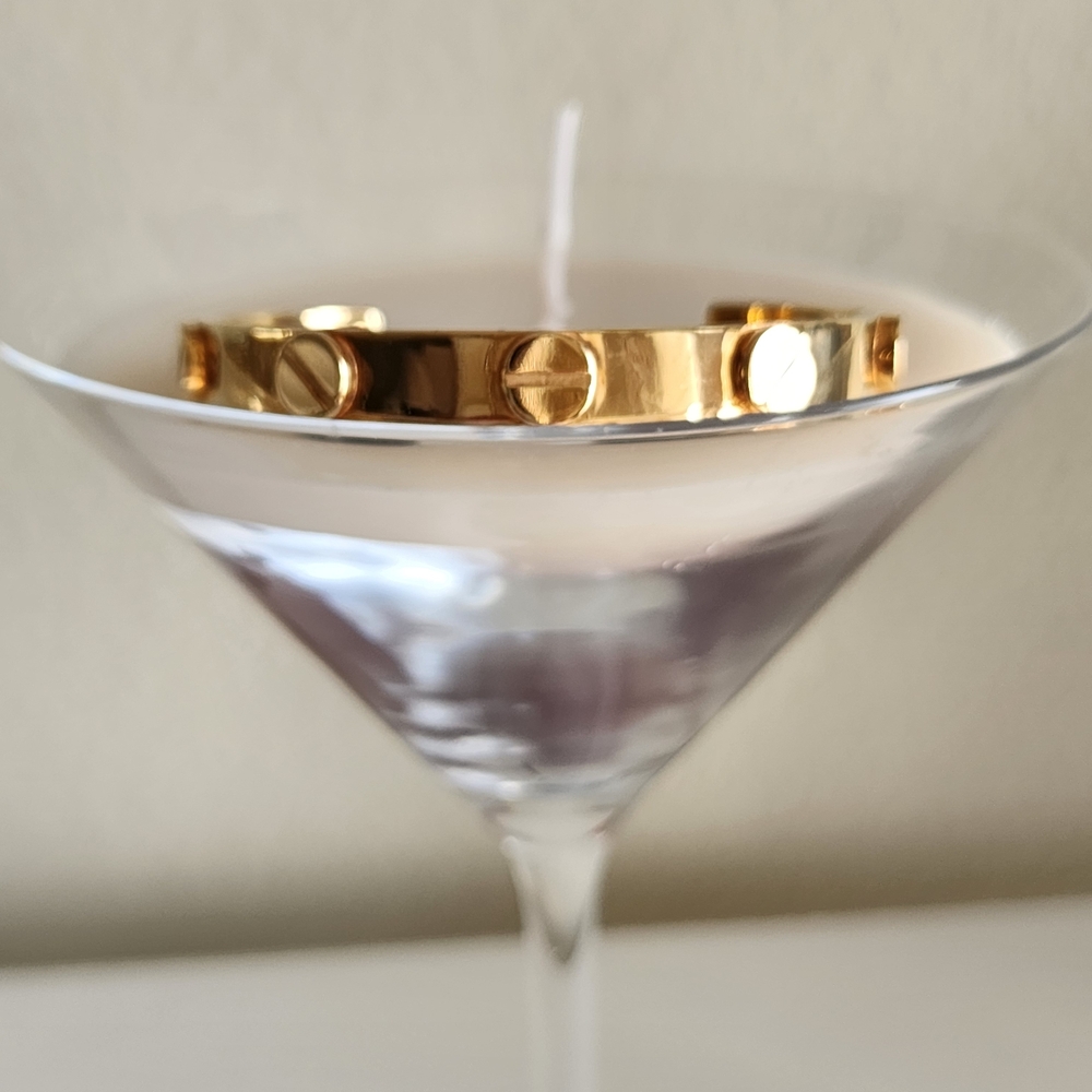 Elegant Gold-Tone Bracelet